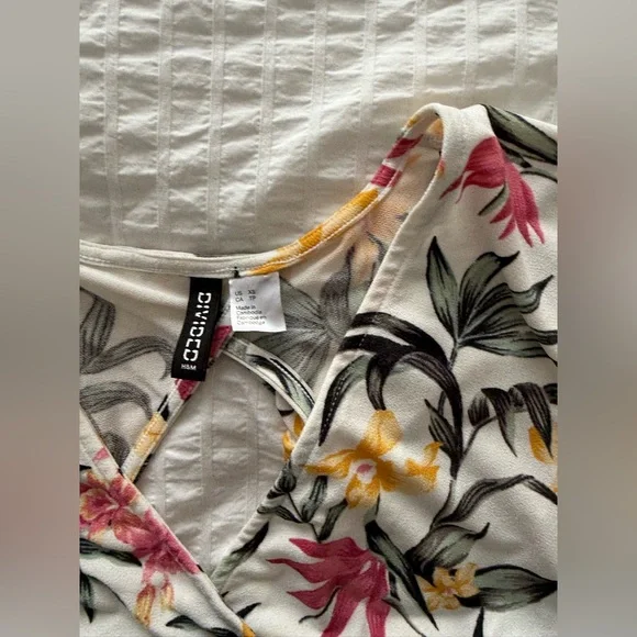 Floral t shirt H&M - Picture 2 of 4